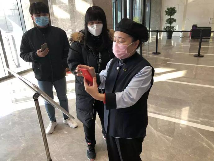 石景山推出“无接触”式信息登记 楼宇人员今日“扫码上楼”（内附攻略）[墙根网]