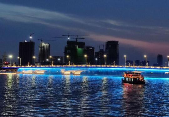 漂亮！七彩燈光點亮北京通州大運河