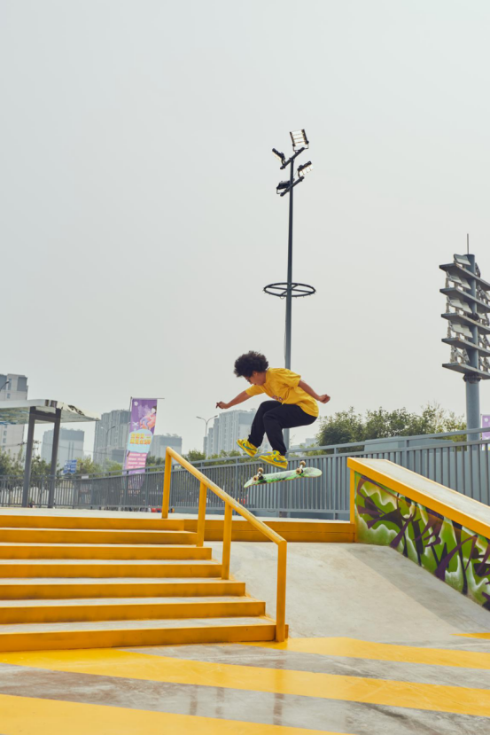 超大极限运动公园亮相北京爱琴海 京城活力竞技主场热力上线[墙根网]