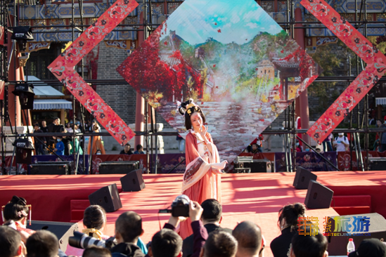 古北水镇第二届红叶祭盛装开幕 多项“破壁”活动点燃京秋[墙根网]