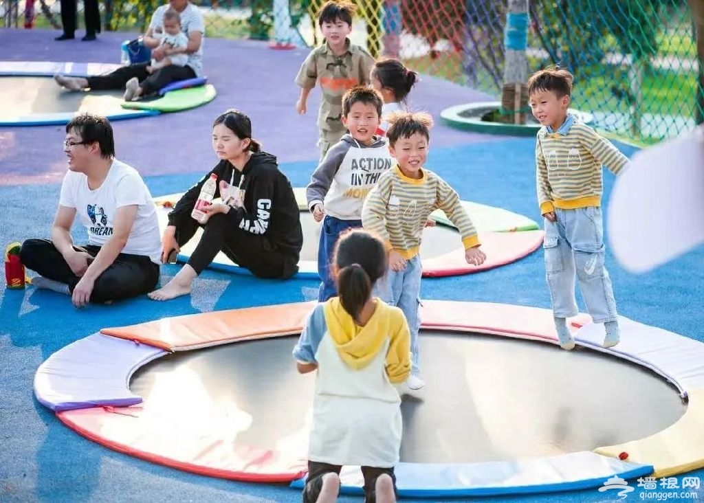 http://r.sinaimg.cn/large/article/d3beb7478ce76888aee081b164eef42a