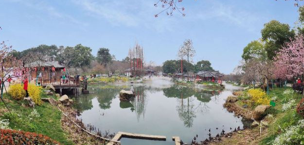 http://r.sinaimg.cn/large/article/39b089b624c32e6d792bfcf5f1d18463