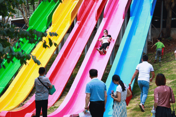http://r.sinaimg.cn/large/article/ed7dfd83f0bc3c79227ab7f3952ae5dd