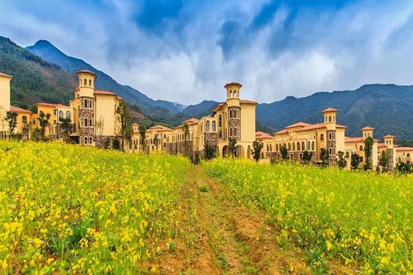 2022漳州十里蓝山景区门票价格 附夜景门票及游玩项目票价 2022漳州十里蓝山景区门票价格 附夜景门票及游玩项目票价