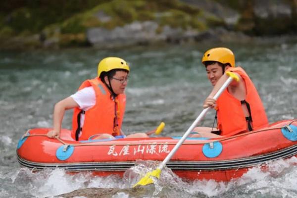 瓦屋山漂流门票多少钱及开放时间2022 瓦屋山漂流门票多少钱及开放时间2022