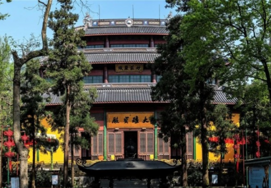 2024灵隐飞来峰景区介绍(开放时间+门票价格+游玩攻略)