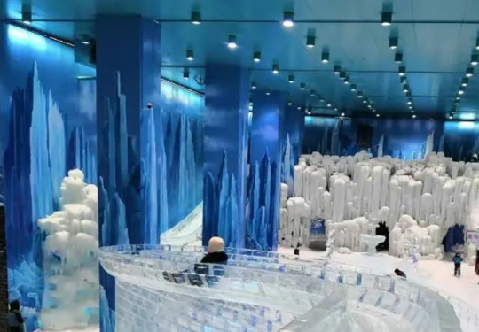 顺德乐漫冰雪王国(OPLAZA欢乐海岸购物中心店)