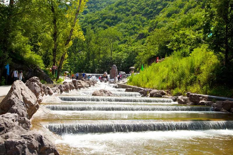 北京雾灵西峰景区7月24日开园特价来袭美景休闲激情漂流