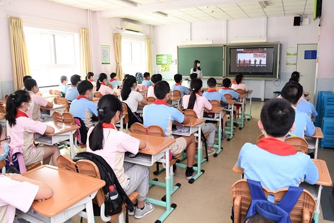 北京開學時間定了!中小學,幼兒園,高等學校分批報到