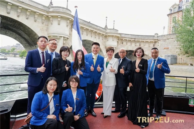 TRIP2EU欧洲循环巴士游全球发布会巴黎站，齐聚塞纳，盛大召开！[墙根网]